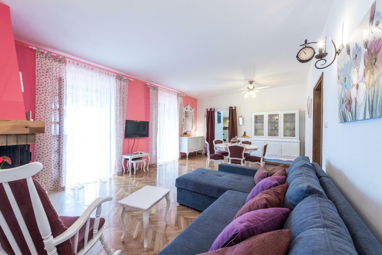 Villa Doris מליני מראה חיצוני תמונה