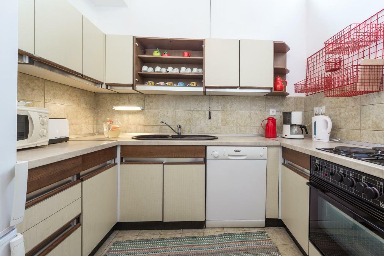 Villa Doris מליני מראה חיצוני תמונה